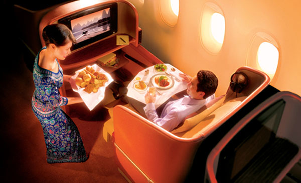 600-corporate-first-class-seating-02