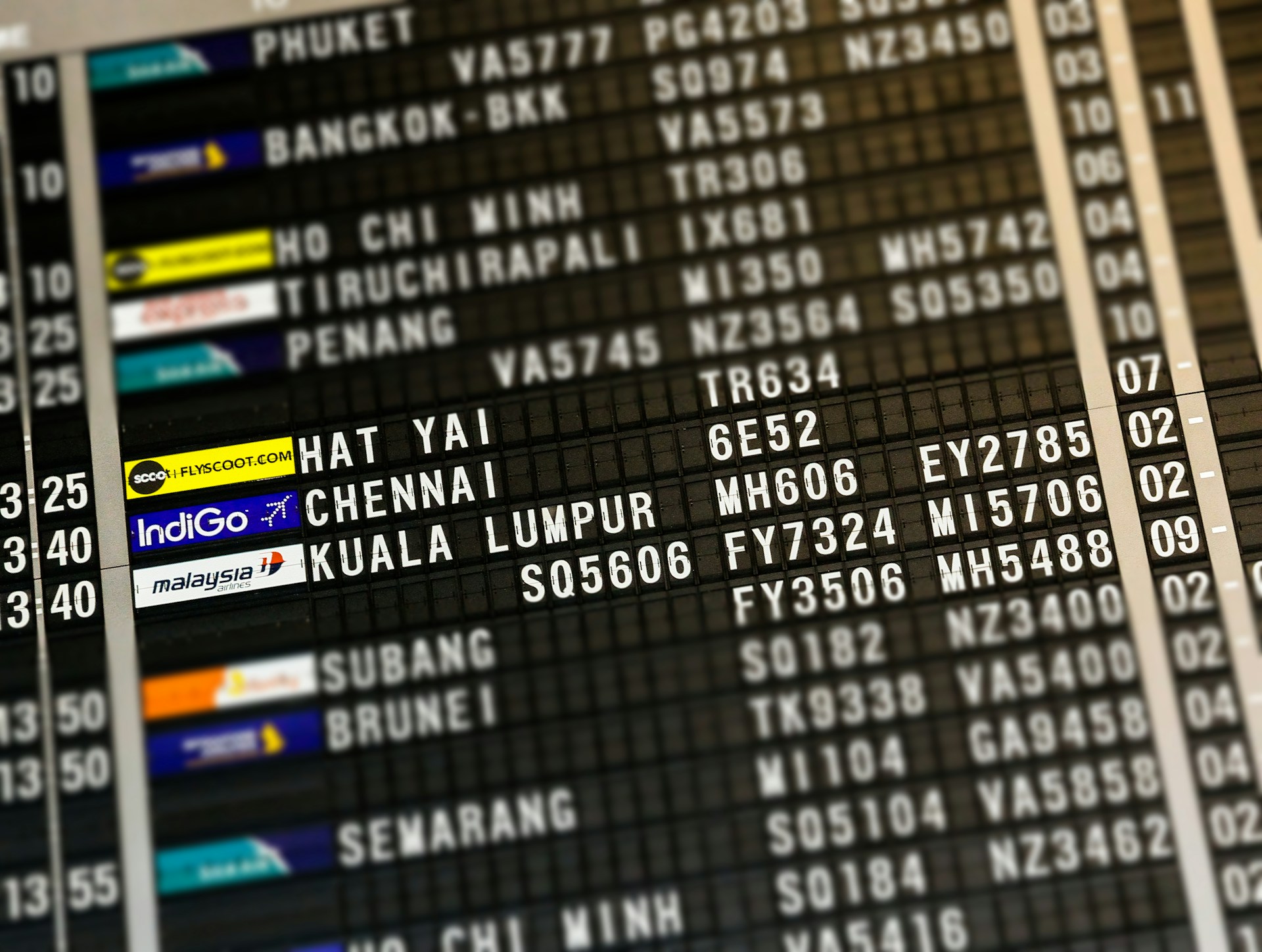 state-of-the-art fare-search Our pursuit of air travel excellence is the harmonious convergence of decades of expertise and cutting-edge technology. Our team of Corporate Travel Consultants, bolstered by years of industry experience, ensures that every aspect of your air travel is meticulously attended to. Collaborating seamlessly with state-of-the-art fare-search technology, we curate a selection of the most competitive fares from an expansive array of options.